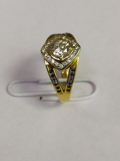 Кольцо с бриллиантом 0,6 ct