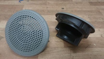 Заглушки динамиков дверей логан