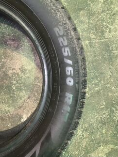 Pirelli Formula Ice 225/60/17