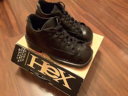 Ботинки на толстой подшве р38 осень