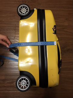 Чемодан детский «Машина»