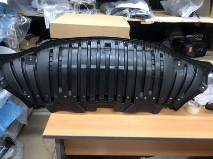 Защита двигателя Мерседес w205 Mercedes w205