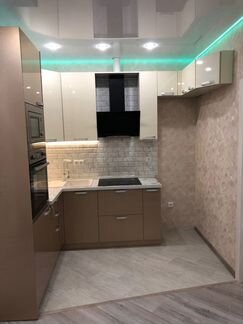 Кухня с итальянскими фасадами угловая новая