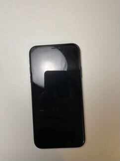 Телефон iPhone 11