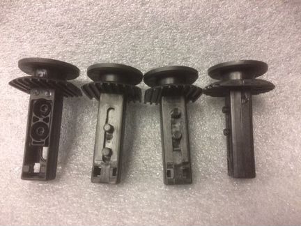 Кронштейн крепления бампера Мерседес 204