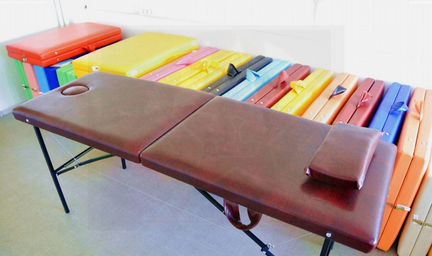 Кушетка для массажа