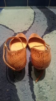 Туфли из кожи змеи