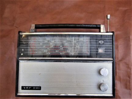 Радиоприёмник VEF 201 Под профилактику