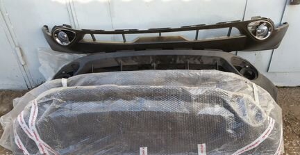 Новая накладка бампера (губа) infiniti FX (QX)