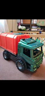 Грузовик фургон