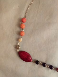 Очень оригинальные бусы в стиле Hand Made