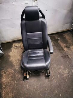 Сиденье переднее правое дискавери 3