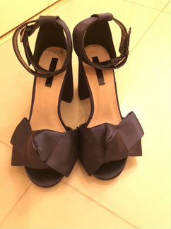 Туфли женские, новые, 36 размер, атласные