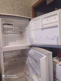 Холодильник- sharp