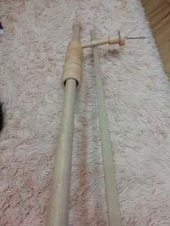 Отличный деревянный карниз 230 см