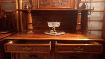 Буфет старинный Италия 19 век