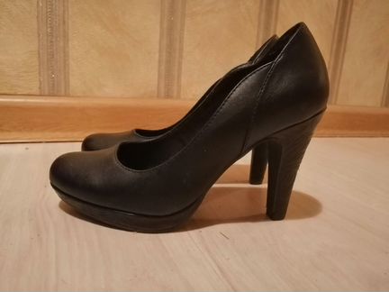 Туфли черные Marco Tozzi на каблуках 10 см