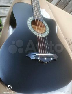 Гитара новая в упаковке