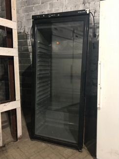 Винный шкаф Electrolux