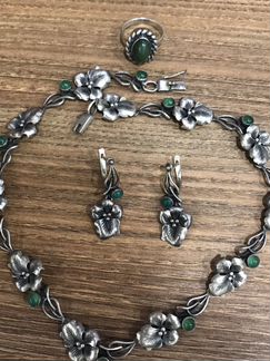 Серебряный набор