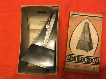 Метроном механический новый СССР