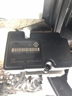 Блок ABS megane 3 476606747R