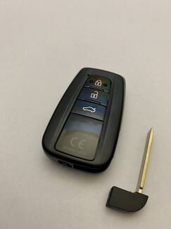 Смарт ключ smart key Toyota Camry V70