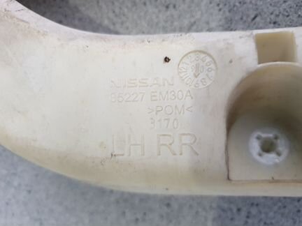 Кронштейн заднего бампера Nissan Tiida