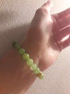 Браслет из камня