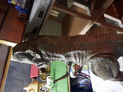 Динозавр огромный 75 см