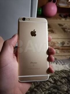 Телефон iPhone 6s