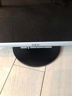Монитор NEC