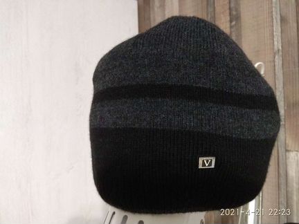 Зимняя шапка
