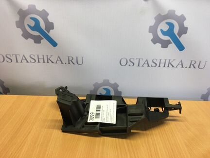 Кронштейн бампера передний правый Peugeot 307