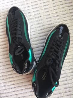 Дизайнерские кроссовки