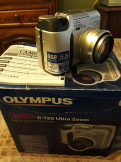 Компактный фотоаппарат olympus C 720 Ultra Zoom