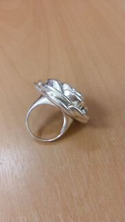 Серебряное кольцо