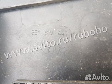Накладка салонного фильтра Audi A4 B7 BFB 2006