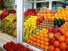 Продавец на овощи и фрукты