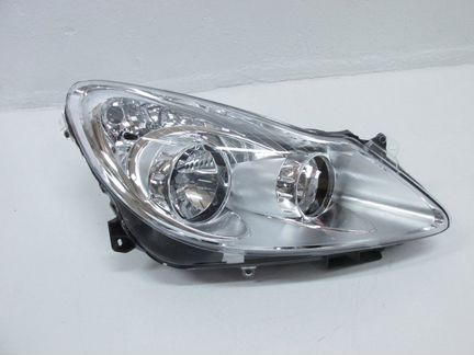 Фара правая Opel Corsa D хром