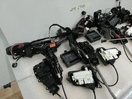 Доводчики присоски замки Мерседес W166 GLE ML