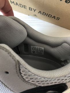 Кроссовки оригинал Yeezy Boost 700 Adidas