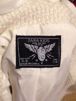 Пальто Zara Kids 4-5 лет новая