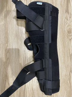 Коленный ортез