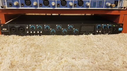 Звуковая карта Focusrite Saffire PRO 40