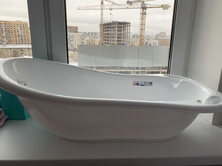 Ванна детская для купания с термометром и сливом