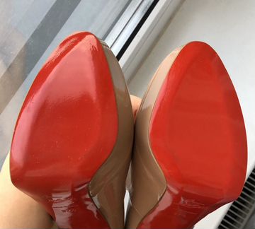 Туфли Christian Louboutin