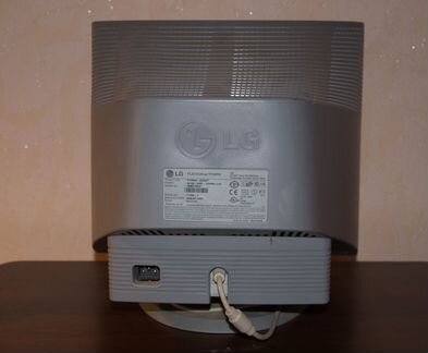 Монитор ЭЛТ LG Flatron EZ T710PH