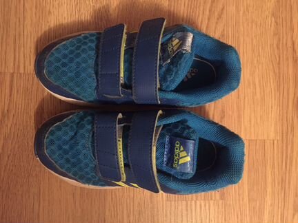 Кроссовки adidas