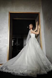 Шикарное свадебное платье Nava Bride